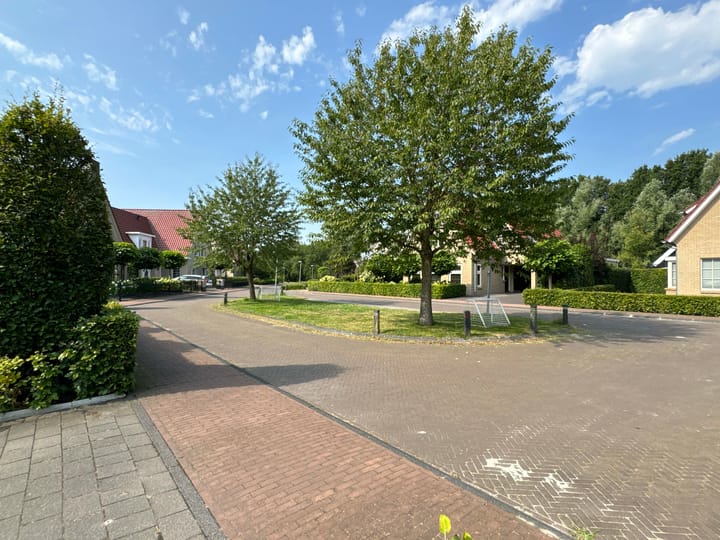 Foto 10 van Willem Mantelstraat 39