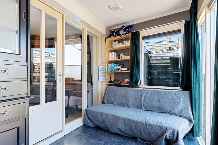 Foto 20 van Hertog van Saxenlaan 10