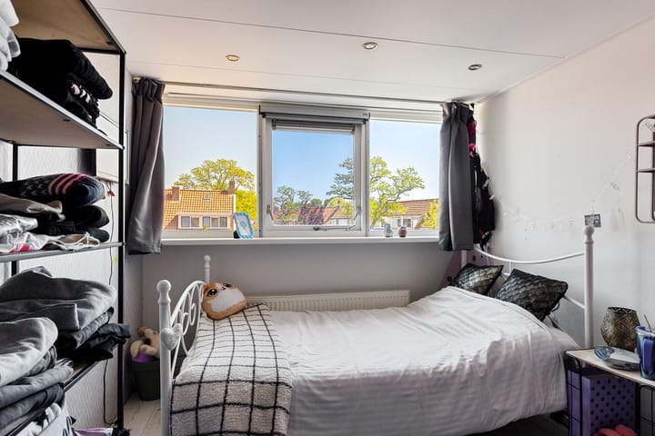 Foto 31 van Hertog van Saxenlaan 10