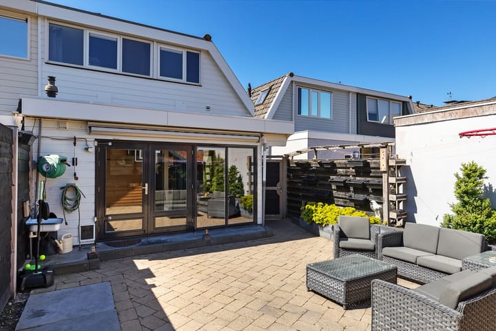 Foto 36 van Hertog van Saxenlaan 10