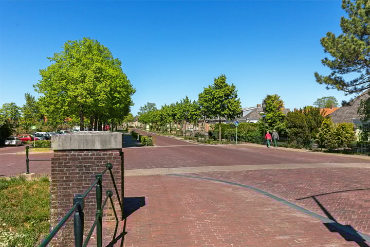 Foto 43 van Hertog van Saxenlaan 10