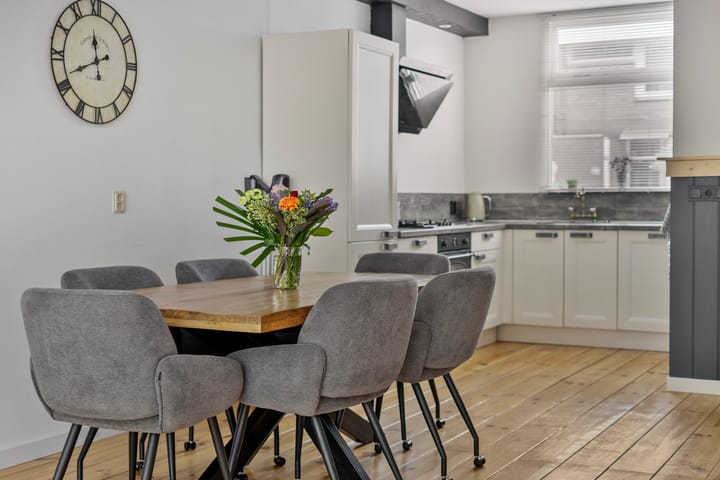 Foto 14 van Staringstraat 478