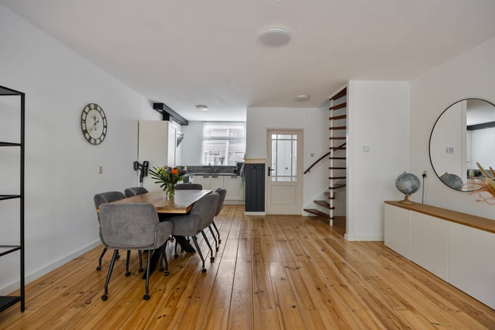 Foto 15 van Staringstraat 478