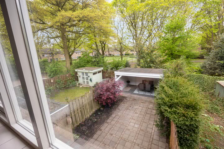 Foto 24 van Staringstraat 478