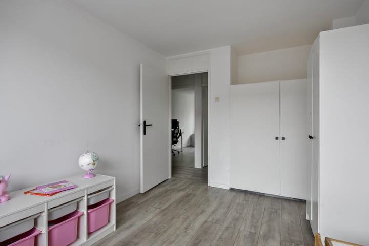 Foto 27 van Staringstraat 478