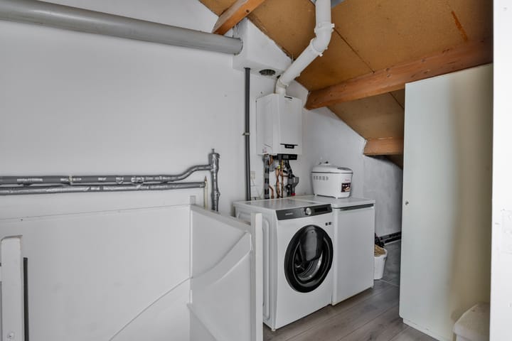 Foto 29 van Staringstraat 478