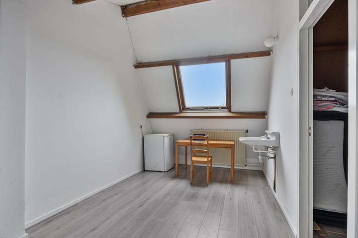 Foto 30 van Staringstraat 478