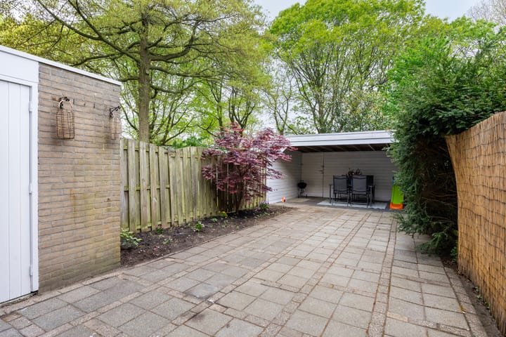 Foto 33 van Staringstraat 478