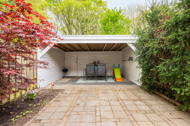 Foto 34 van Staringstraat 478