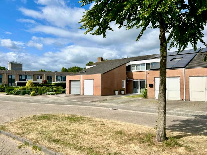 Foto 1 van Onsenoort 3