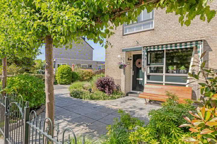 Foto 36 van Puccinistraat 15