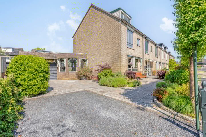 Foto 42 van Puccinistraat 15