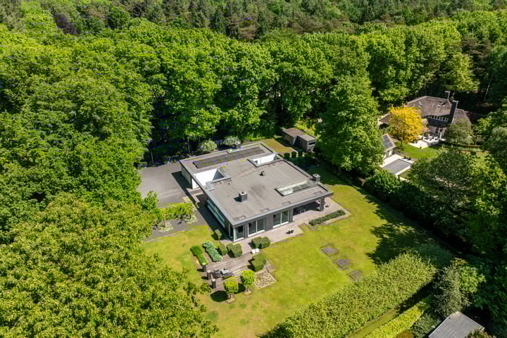 Foto 89 van Lariksweg 16