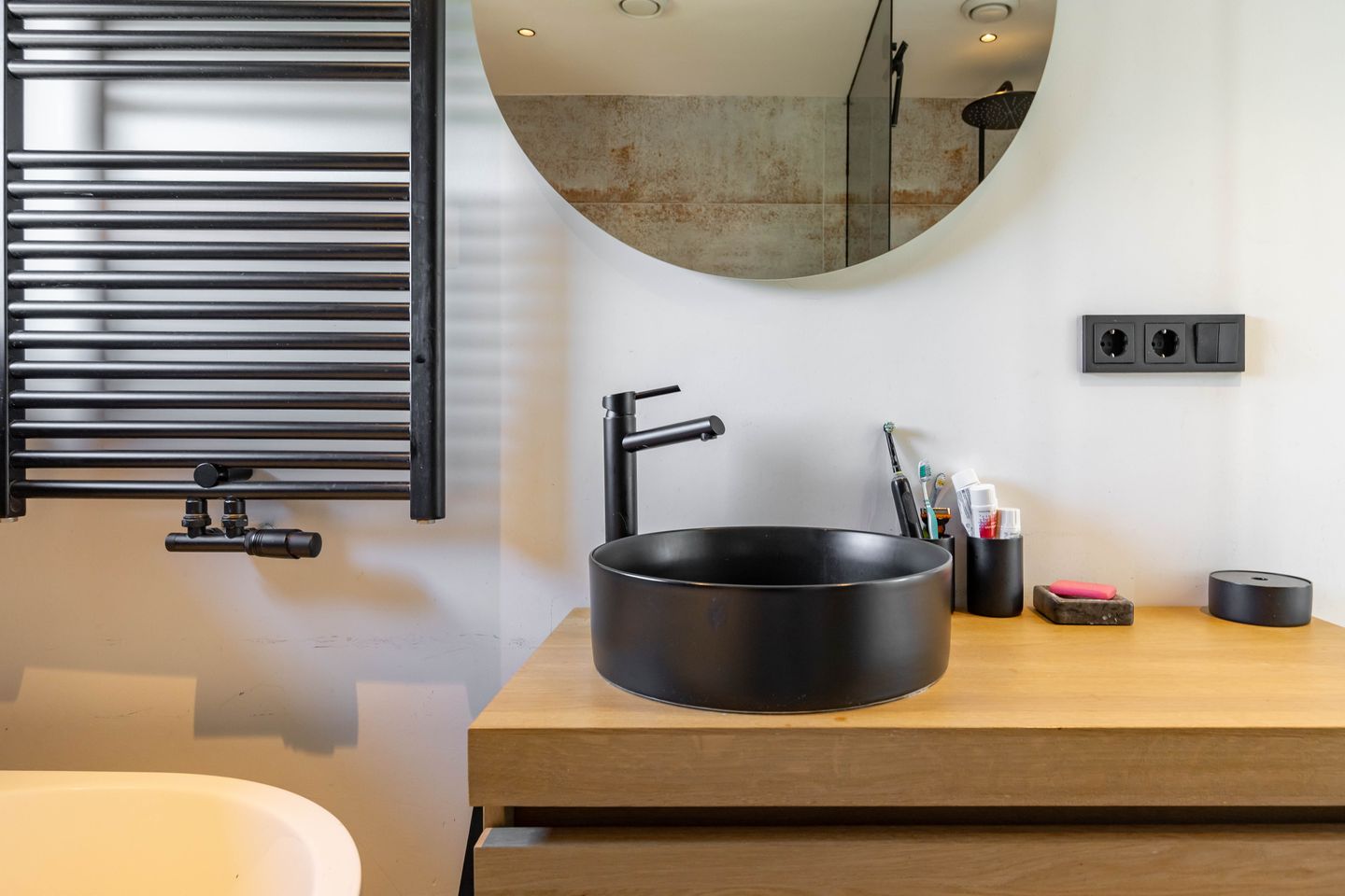 Photo 34 of Pop Dijkemaweg 18