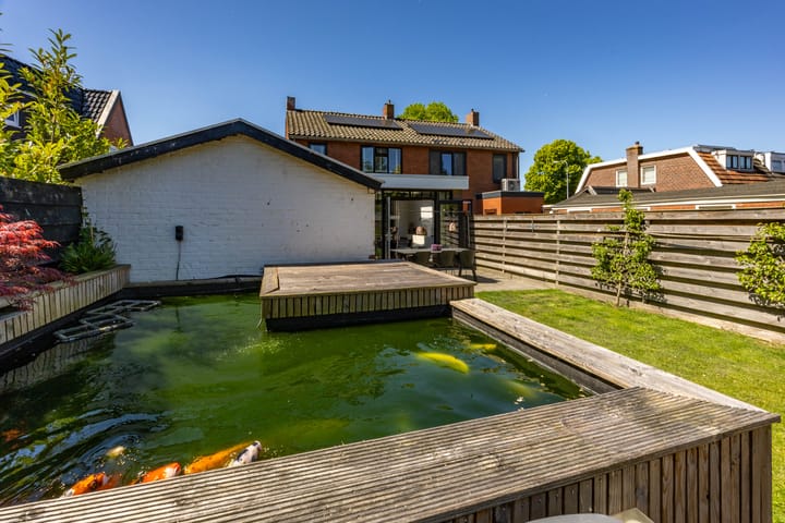 Foto 40 van Pop Dijkemaweg 18