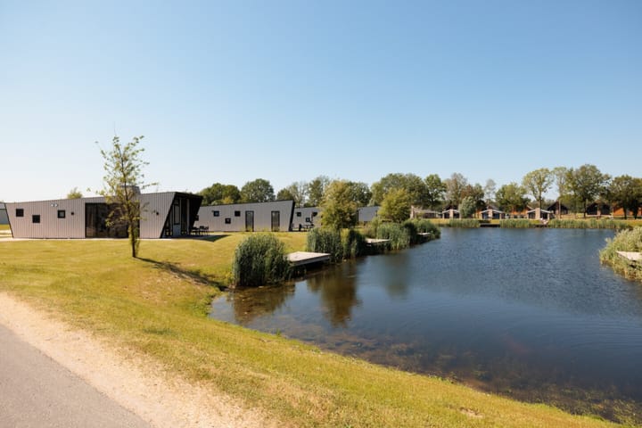 Photo 3 of Flevoweg 90-310