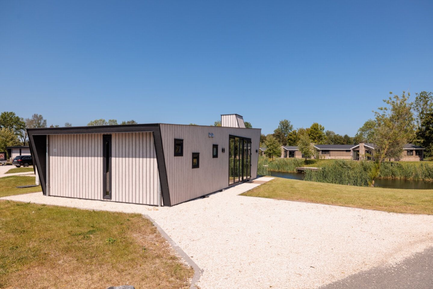 Foto 5 van Flevoweg 90-310