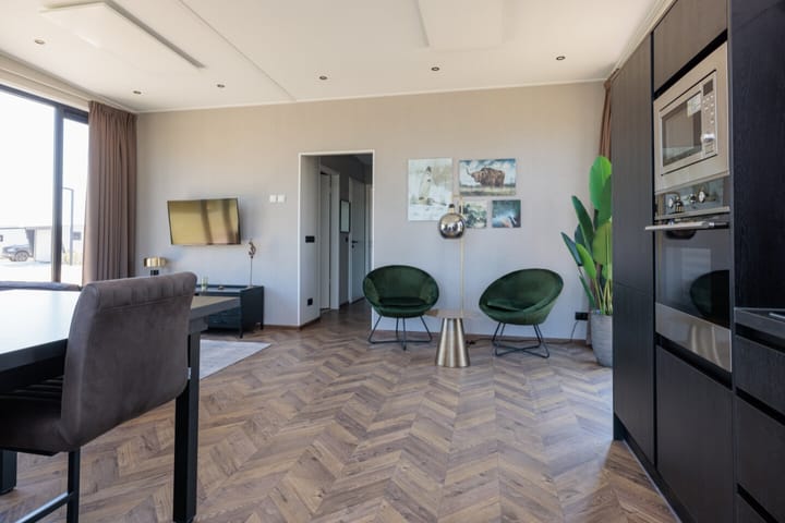 Photo 9 of Flevoweg 90-310