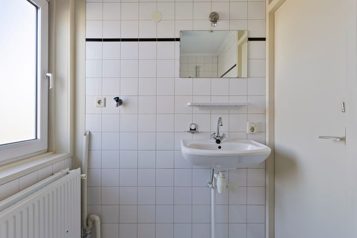 Foto 15 van Merelstraat 48