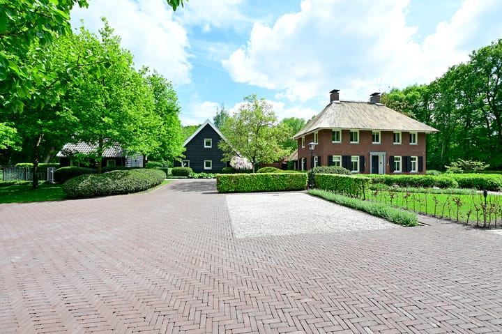 Foto 65 van Stationsweg 12