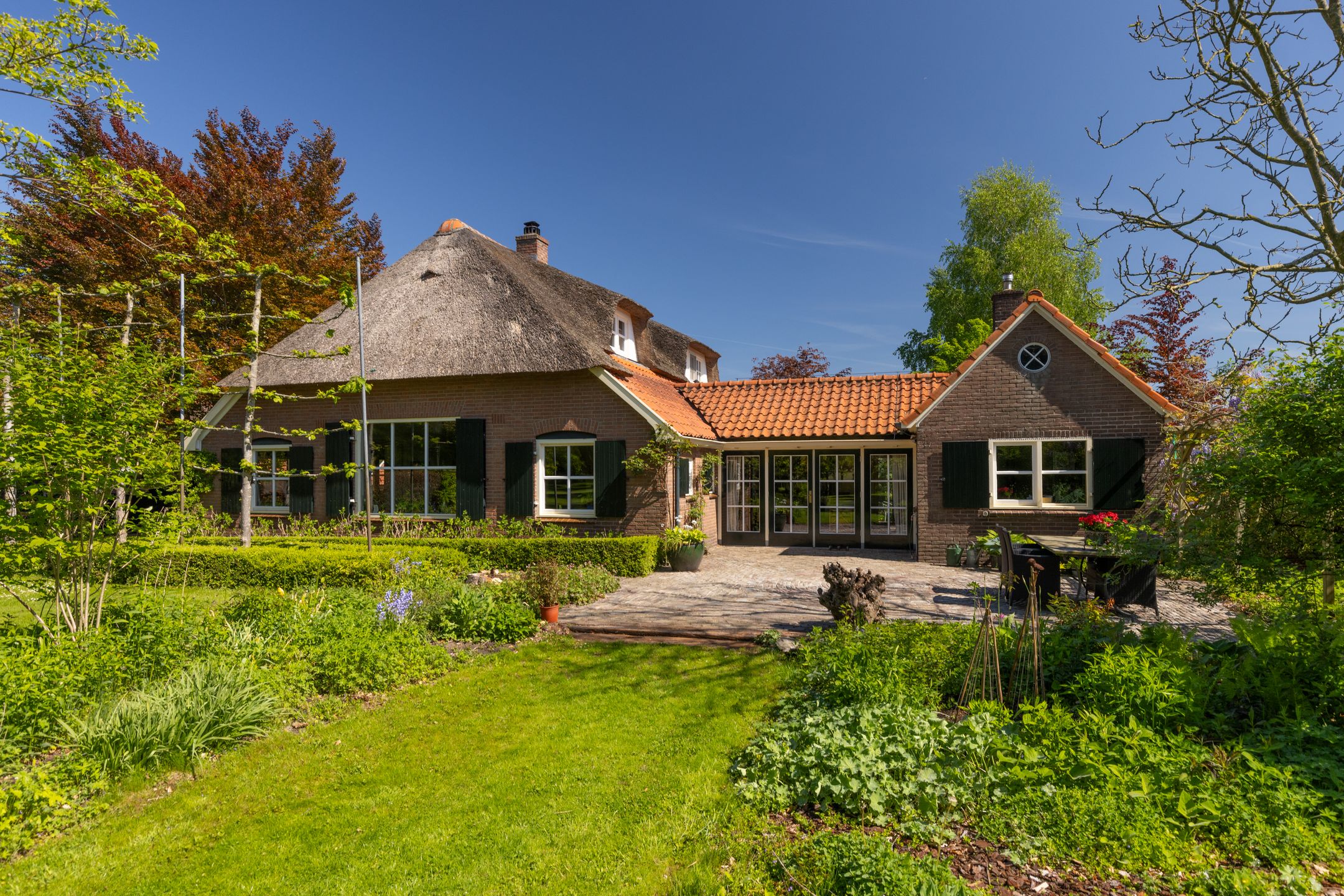 Photo 3 of Dwarsdijk 7