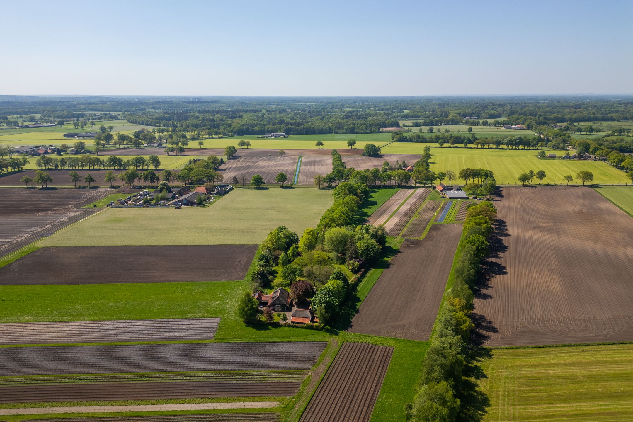 Photo 51 of Dwarsdijk 7