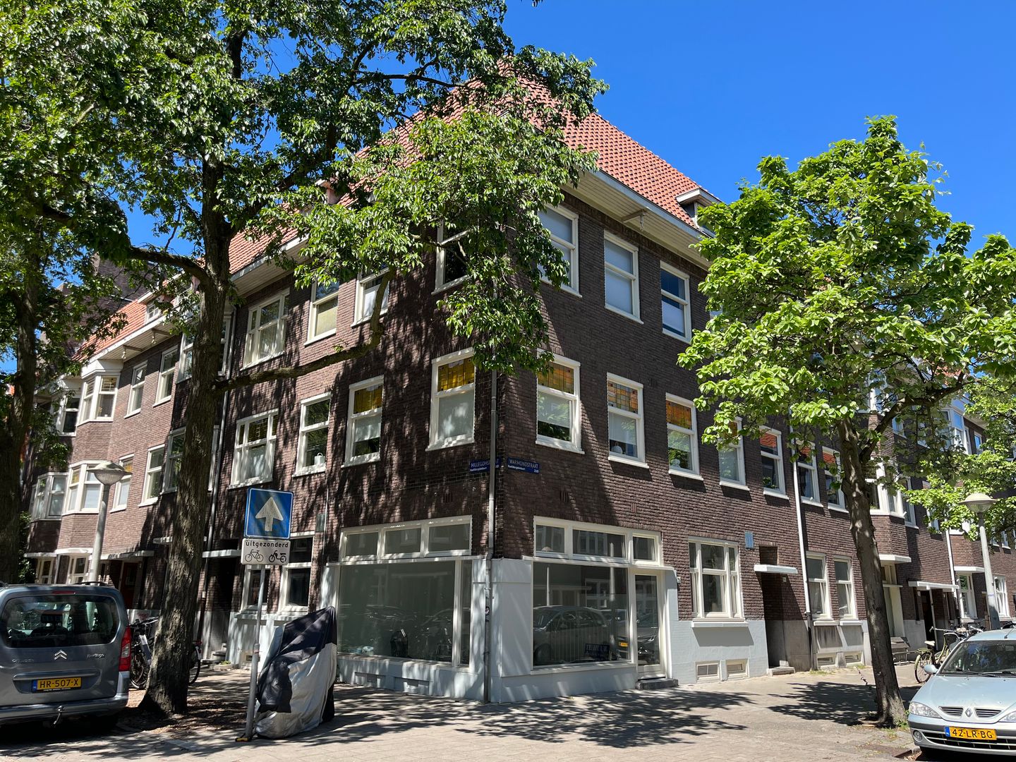Bekijk foto 1 van Warmondstraat 198