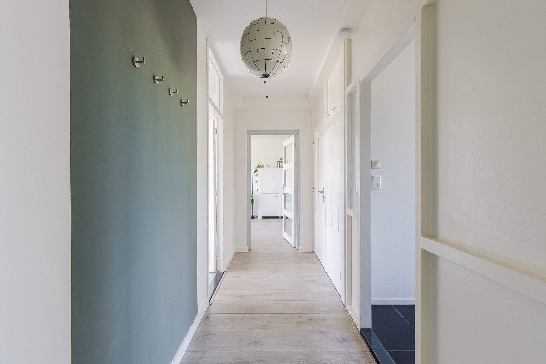 Photo 24 of Troostlaan 21