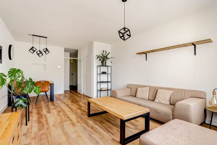 Foto 1 van Dokter van Stratenweg 209