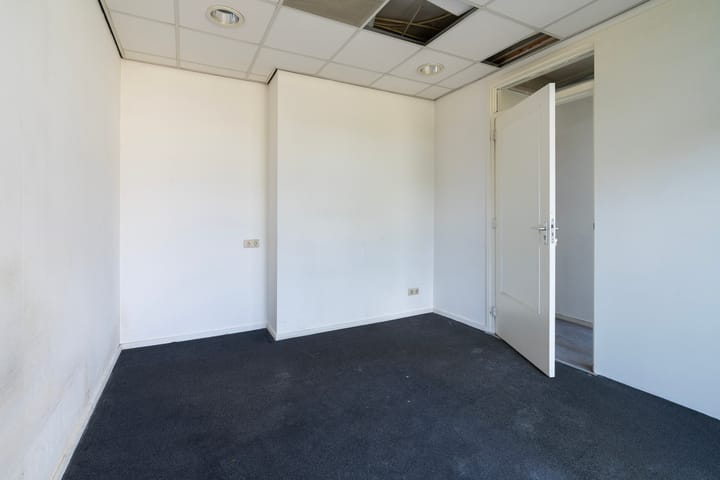 Foto 7 van Van Hallstraat 8