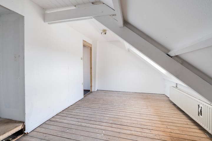 Foto 27 van Van Hallstraat 8