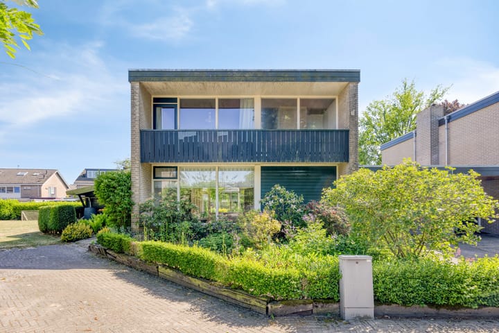 Foto 4 van Bluisterplein 9