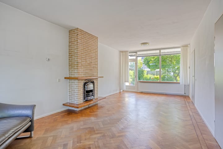 Foto 8 van Bluisterplein 9