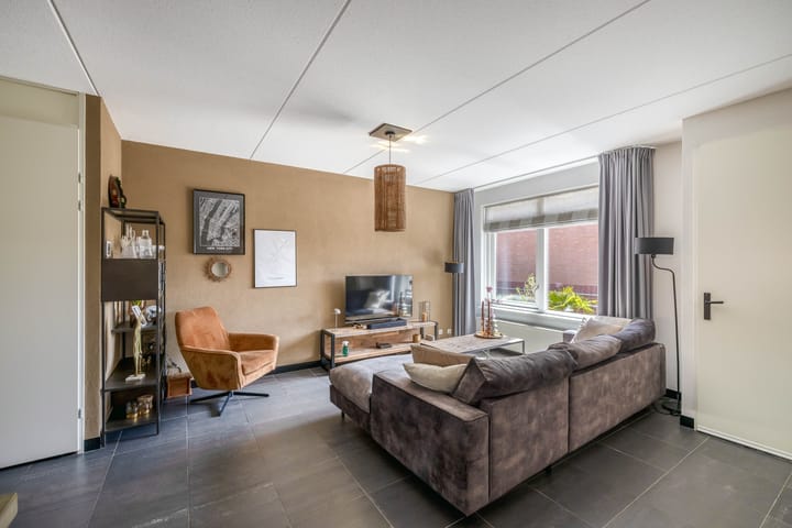 Foto 8 van Haagsestraat 10