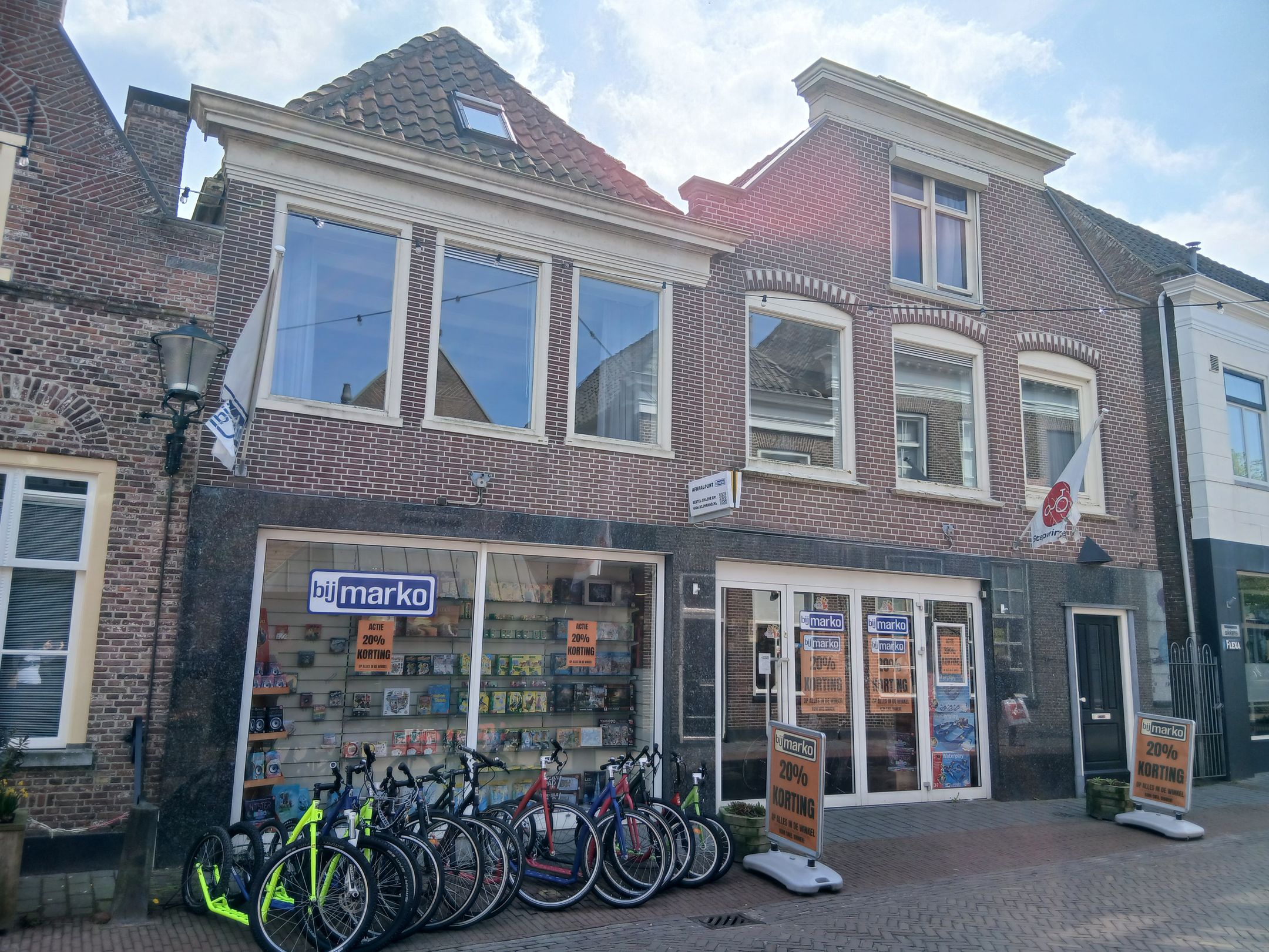 Photo 3 of Nieuwstraat 3