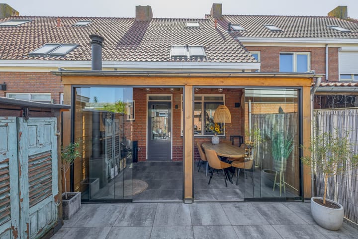 Foto 25 van Haagsestraat 10