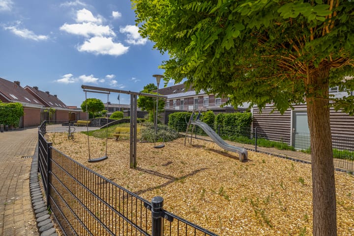 Foto 28 van Haagsestraat 10