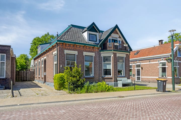 Foto 1 van Stationsstraat 10