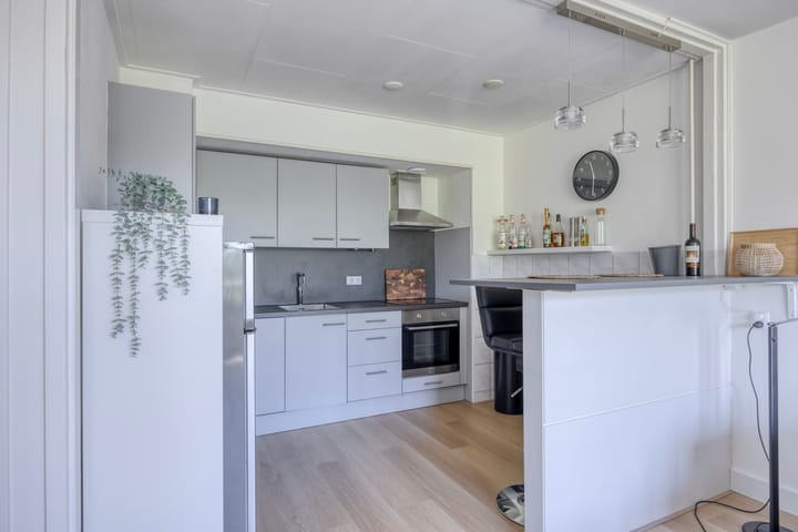 Foto 11 van Vanekerstraat 183