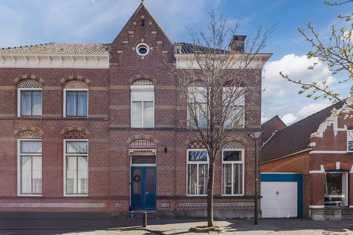 Kerkstraat 27