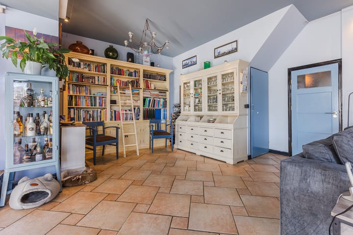 Foto 16 van Molenstraat 106