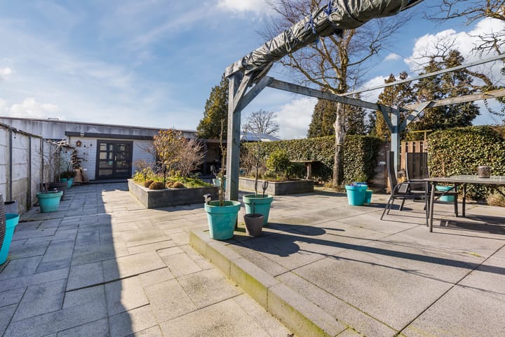 Foto 66 van Molenstraat 106