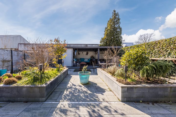 Foto 70 van Molenstraat 106