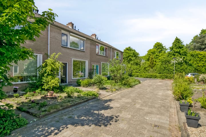 Foto 34 van Hugo de Grootstraat 39