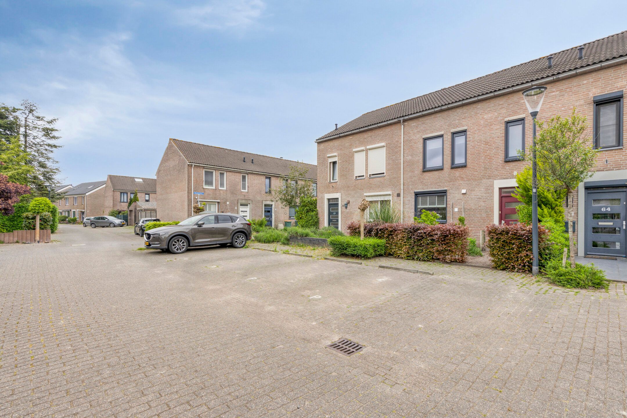 Foto 30 van Raaimoeren 66