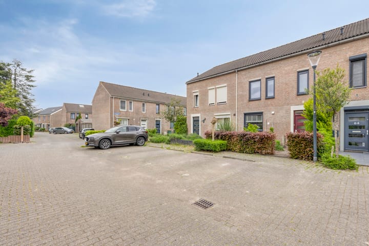 Foto 30 van Raaimoeren 66