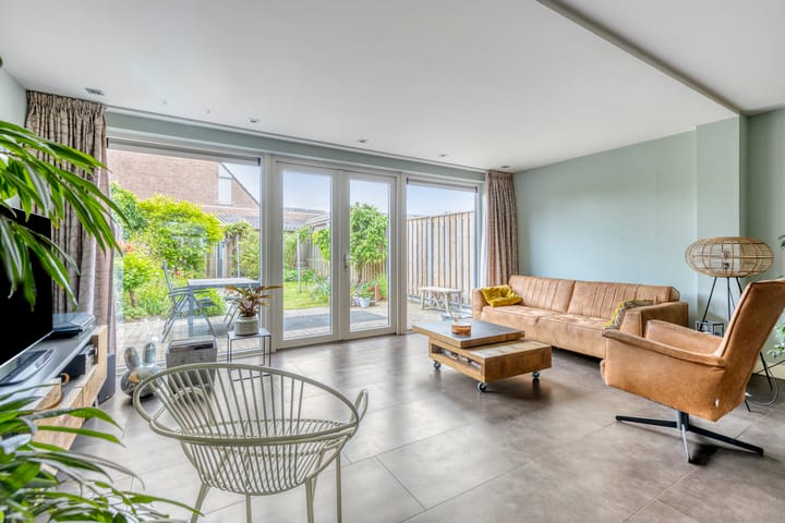 Foto 11 van Raaimoeren 66