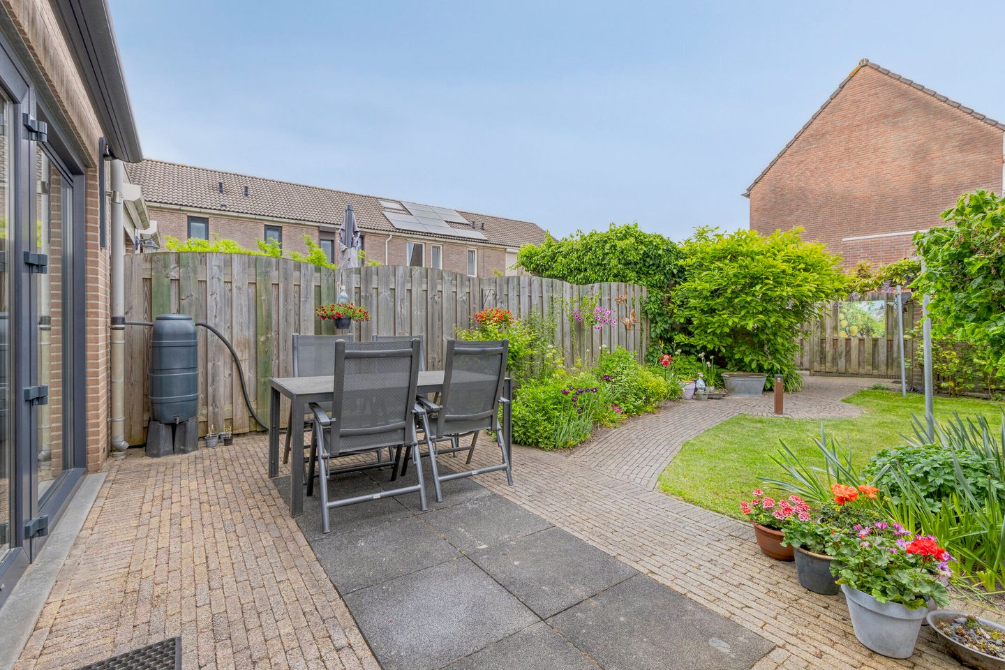 Foto 25 van Raaimoeren 66