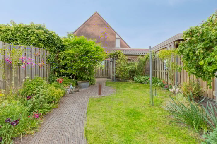 Foto 5 van Raaimoeren 66