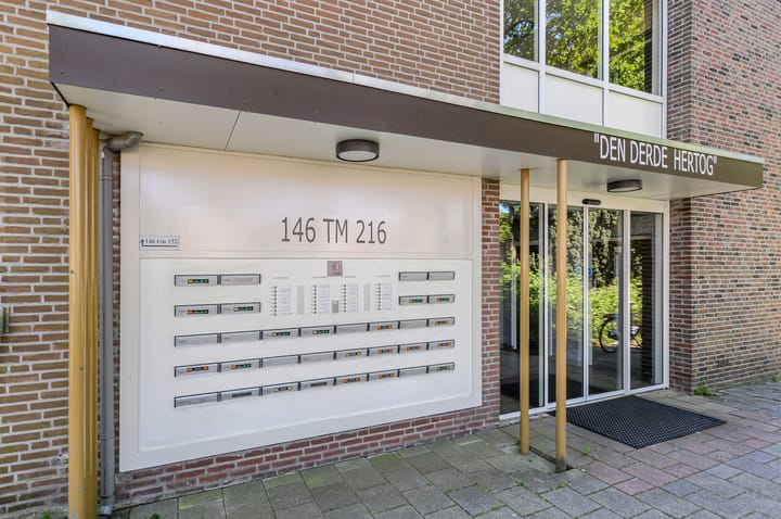 Foto 32 van Hertogenlaan 202